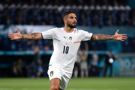 Lorenzo Insigne Photo by Mike Hewitt/Getty Images) Lorenzo Insigne Photo by Mike Hewitt/Getty Images)