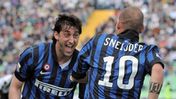 Inter, Milito saluta Sneijder: “Una carriera ricca di successi e soddisfazioni. Complimenti Wes”