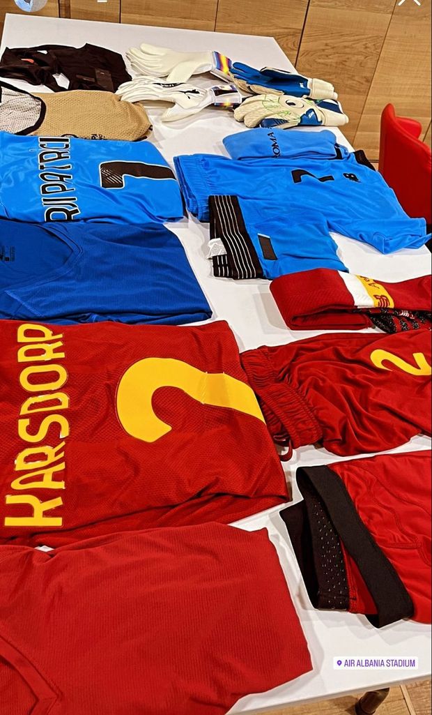 Roma-Feyenoord, aggiornamenti da Tirana: partito il corteo dei tifosi – LIVE- immagine 2