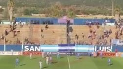 Argentina, al derby cuyano lanci di cuscini e poltroncine: sospensione e ripresa…