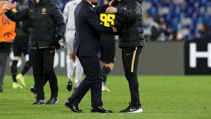 NAPLES, ITALY - JANUARY 06: Gennaro Gattuso SSC Napoli coach greets Antonio Conte FC Internazionale coach after the Serie A match between SSC Napoli and FC Internazionale at Stadio San Paolo on January 06, 2020 in Naples, Italy. (Photo by Francesco Pecoraro/Getty Images) NAPLES, ITALY - JANUARY 06: Gennaro Gattuso SSC Napoli coach greets Antonio Conte FC Internazionale coach after the Serie A match between SSC Napoli and FC Internazionale at Stadio San Paolo on January 06, 2020 in Naples, Italy. (Photo by Francesco Pecoraro/Getty Images)