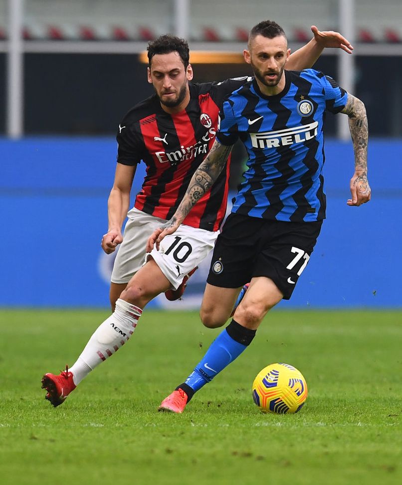 (Photo by Claudio Villa - Inter/Inter via Getty Images) Il derby delle sorprese: dopo Calha all’Inter, il Milan “sonda” Brozovic- immagine 2
