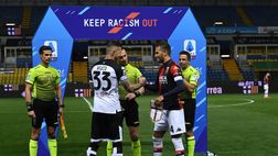 Il Parma scende in campo contro il razzismo: all’asta le maglie usate contro il Genoa