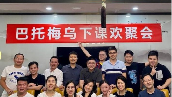 In festa grazie a Bartomeu i tifosi cinesi di Shenzhen In festa grazie a Bartomeu i tifosi cinesi di Shenzhen