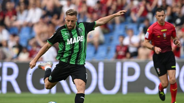 Sky: “Juve, contatti per Frattesi: è la novità a centrocampo. Kostic ora più vicino” - immagine 1