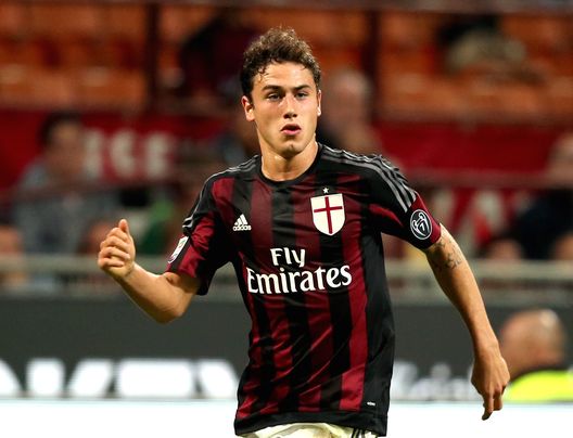 Italian Soccer Serie A - Milan vs Palermo -
Milano - San Siro Stadium - 19/09/2015
Davide Calabria - Italian Soccer Serie A - Milan vs Palermo - fotografo: Fabrizio Forte Italian Soccer Serie A - Milan vs Palermo -
Milano - San Siro Stadium - 19/09/2015
Davide Calabria - Italian Soccer Serie A - Milan vs Palermo - fotografo: Fabrizio Forte