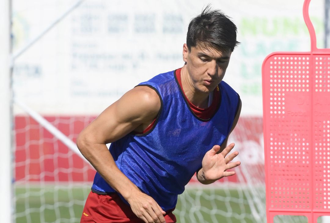Ritiro Roma, allenamento pomeridiano: primo in gruppo per Dybala – FOTO GALLERY - immagine 42