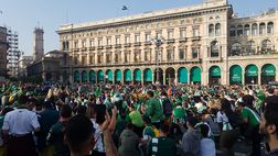NEWS MILAN – Europa League, la festa dei tifosi del Betis in Piazza Duomo