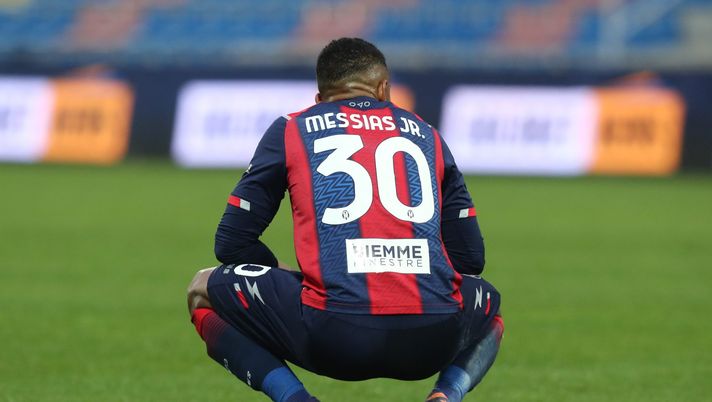 CROTONE, ITALY - MARCH 20: Walter Junior Messias of Crotone shows his dejection during the Serie A match between FC Crotone and Bologna FC at Stadio Comunale Ezio Scida on March 20, 2021 in Crotone, Italy. (Photo by Maurizio Lagana/Getty Images) 