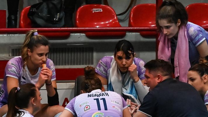 Pallavolo, Il Colle Consorzio sconfitto nel derby con Altafratte: la cronaca - immagine 1