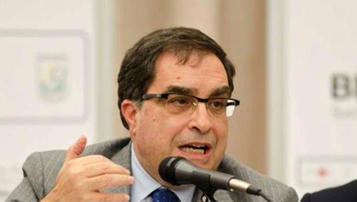 Si può giocare anche dopo giugno? Sandulli (Presidente Corte d&#8217;Appello FIGC): &#8220;Andrà riscritta la legge del professionismo sportivo&#8221; 