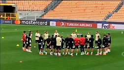 VIDEO Inter-Benfica, il lungo monologo Schmidt per caricare i suoi a “San Siro”