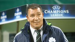 Ten Cate (Al-Jazira Club) chiede aiuto a Mourinho: “Con il Real ci può dare una mano a…”