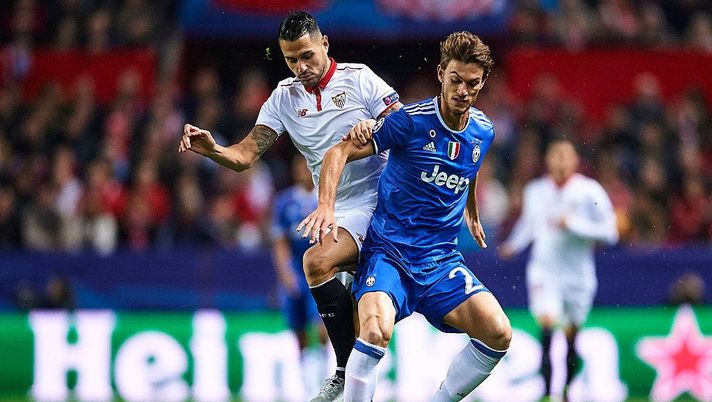 Champions League: Juventus corsara a Siviglia, i bianconeri vincono 3-1 e si qualificano. Bene Real e Dortmund. Champions League: Juventus corsara a Siviglia, i bianconeri vincono 3-1 e si qualificano. Bene Real e Dortmund.