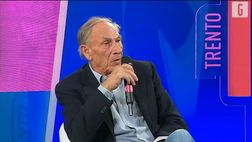 Gascoigne, il fischietto e il tacchino: gli aneddoti di Zeman | VIDEO
