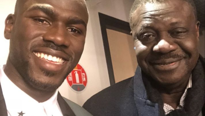 Il presidente Diouf con Kalidou Koulibaly 