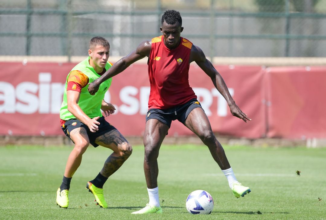 Seduta mattutina per la Roma a Trigoria – FOTO GALLERY - immagine 8