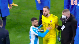 VIDEO Milan-Napoli, ko e rabbia: furia Donnarumma nel post-gara, Insigne lo trattiene a fatica…