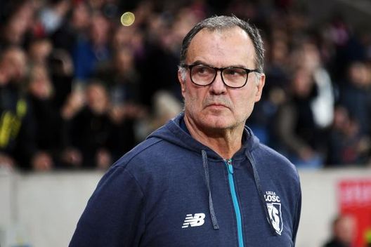 Bielsa potrebbe tornare in panchina: il Messico pensa al “loco” per affidargli la panchina Bielsa potrebbe tornare in panchina: il Messico pensa al “loco” per affidargli la panchina - immagine 1