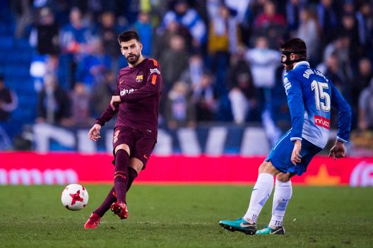 (Photo by Alex Caparros/Getty Images) Il Kun Aguero torna a giocare per…Gerard Piqué- immagine 2