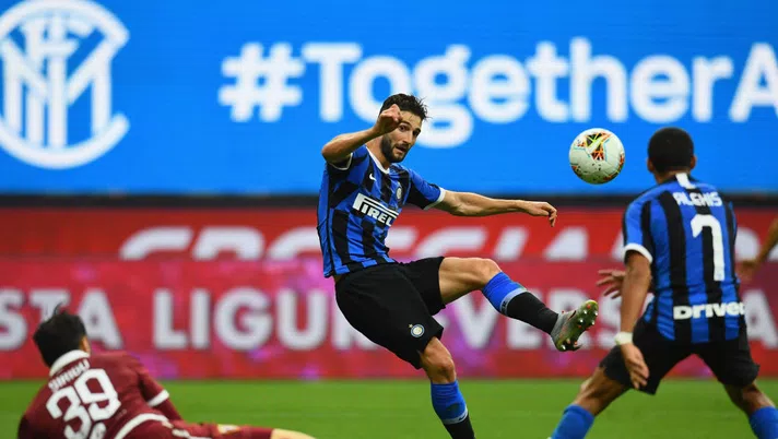 MILAN, ITALY - JULY 13:  Roberto Gagliardin of FC Internazionale in action during the Serie A match between FC Internazionale and  Torino FC at Stadio Giuseppe Meazza on July 13, 2020 in Milan, Italy.  (Photo by Claudio Villa - Inter/Inter via Getty Images)