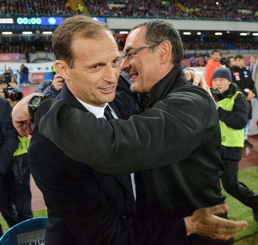 NAPLES, ITALY - APRIL 02: Coach of Napoli Maurizio Sarri greets coach of Juventus FC Massimiliano Allegri during the Serie A match between SSC Napoli and Juventus FC at Stadio San Paolo on April 2, 2017 in Naples, Italy. (Photo by Francesco Pecoraro/Getty Images) NAPLES, ITALY - APRIL 02: Coach of Napoli Maurizio Sarri greets coach of Juventus FC Massimiliano Allegri during the Serie A match between SSC Napoli and Juventus FC at Stadio San Paolo on April 2, 2017 in Naples, Italy. (Photo by Francesco Pecoraro/Getty Images)