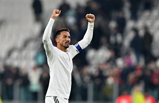 Juventus Danilo (getty images) Juvenus penalizzata, i fan club si uniscono: “Siamo stanchi”- immagine 2
