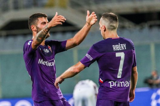 GERMOGLI PH: 19 LUGLIO 2020 FIRENZE STADIO ARTEMIO FRANCHI SERIE A FIORENTINA VS TORINO NELLA FOTO CUTRONE ESULTANZA GOL GERMOGLI PH: 19 LUGLIO 2020 FIRENZE STADIO ARTEMIO FRANCHI SERIE A FIORENTINA VS TORINO NELLA FOTO CUTRONE ESULTANZA GOL