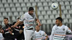 Serie B, i giocatori del Venezia ai tifosi: “Non lasciateci soli, lotteremo per salvarci”