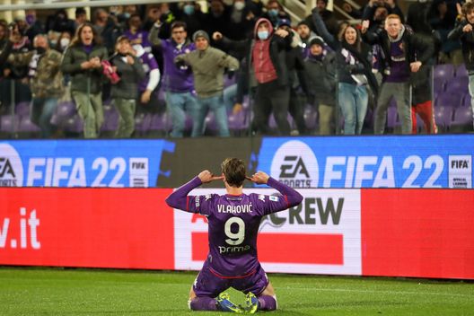 GERMOGLI PH: 30 NOVEMBRE 2021 FIRENZE STADIO ARTEMIO FRANCHI SERIE A FIORENTINA VS SAMPDORIA NELLA FOTO ESULTANZA GOL VLAHOVIC GERMOGLI PH: 30 NOVEMBRE 2021 FIRENZE STADIO ARTEMIO FRANCHI SERIE A FIORENTINA VS SAMPDORIA NELLA FOTO ESULTANZA GOL VLAHOVIC