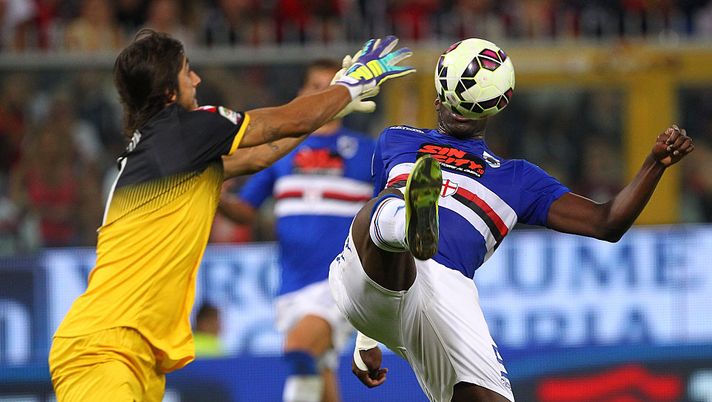 GENOA, ITALY - SEPTEMBER 28: Stefano Chuka Okaka (R) of UC Sampdoria is challenged by Mattia Perin of Genoa CFC (L) during the Serie A match between Genoa CFC and UC Sampdoria at Stadio Luigi Ferraris on September 28, 2014 in Genoa, Italy. (Photo by Marco Luzzani/Getty Images) GENOA, ITALY - SEPTEMBER 28: Stefano Chuka Okaka (R) of UC Sampdoria is challenged by Mattia Perin of Genoa CFC (L) during the Serie A match between Genoa CFC and UC Sampdoria at Stadio Luigi Ferraris on September 28, 2014 in Genoa, Italy. (Photo by Marco Luzzani/Getty Images)