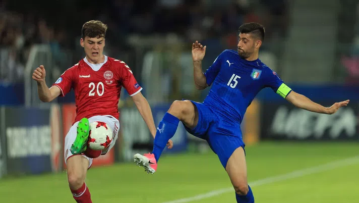 KRAKOW, POLAND - JUNE 18:  Jacob Rasmussen of Denmark and Marco Benassi of Italy compete for the ball during the UEFA European Under-21 Championship Group C match between Denmark and Italy at Krakow Stadium on June 18, 2017 in Krakow, Poland.  (Photo by Stephen Pond/Getty Images)
