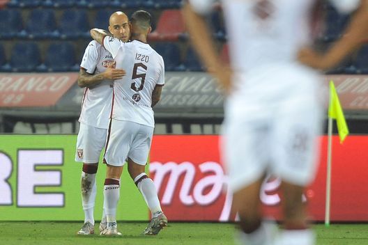  BOLOGNA, ITALY - AUGUST 02: Simone Zaza of Torino FC celebrates after scoring a goal during the serie A match between Bologna FC and Torino FC at Stadio Renato Dall'Ara on August 02, 2020 in Bologna, Italy. (Photo by Mario Carlini / Iguana Press/Getty Images) 