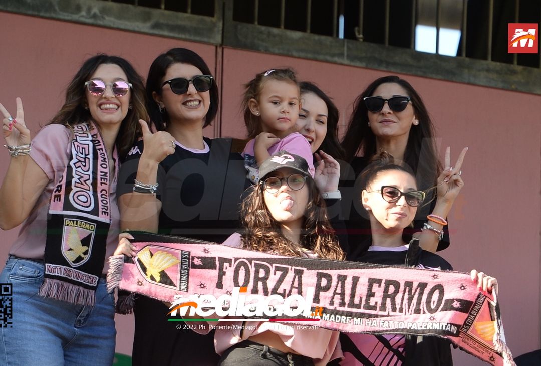 FOTOTIFO Palermo-Cittadella 0-0, i tifosi allo Stadio “Renzo Barbera” (Gallery) - immagine 7