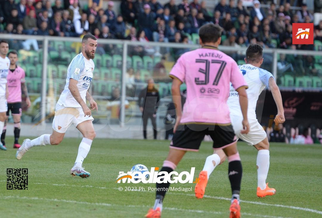 FOTO Palermo-Benevento 1-1, 34ª giornata di Serie B 2022-2023 (La Gallery) - immagine 63
