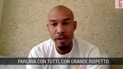 VIDEO Milan, De Jong: “Berlusconi? Aveva grande rispetto. Quando atterrava nel campo con l’elicottero…”