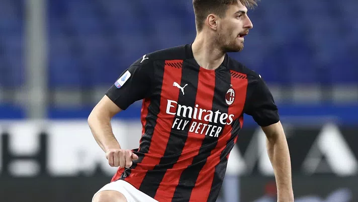 Matteo Gabbia (difensore AC Milan), qui durante Sampdoria-Milan 1-2 (Serie A 2020-2021) | News (Getty Images)