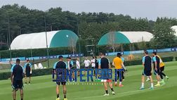 VIDEO FCIN1908/ Inter, Onana scherza con Cordaz durante il torello