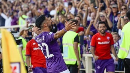 GERMOGLI PH: 18 SETTEMBRE 2022 FIRENZE STADIO ARTEMIO FRANCHI CAMPIONATO SERIE A TIMO FIORENTINA HELLAS VERONA NELLA FOTO GOL ESULTANZA GONZALEZ Nico Gonzalez