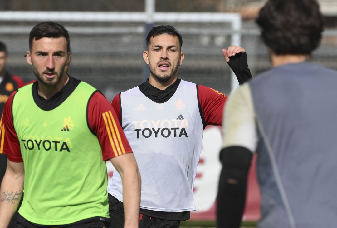 Roma, l’allenamento in vista dell’Inter: pronto il rientro di Smalling – FOTOGALLERY - immagine 2
