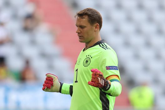 Bayern Monaco, la rivelazione scioccante di Neuer: “Ho un tumore alla pelle”- immagine 2