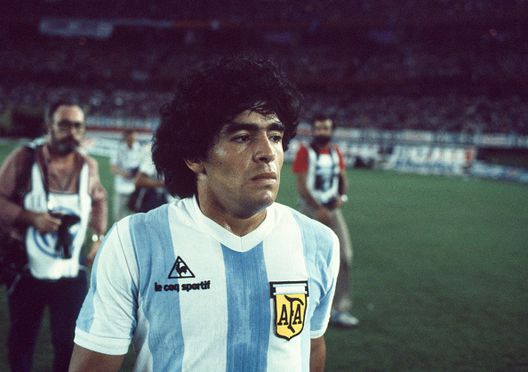 Diego Maradona (Getty Images) Diego Maradona (Getty Images)