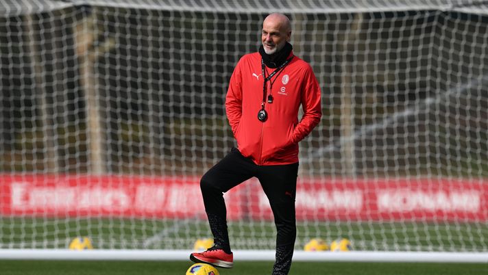 Stefano Pioli AC Milan allenamento Milanello