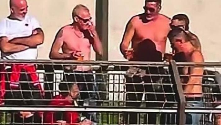 Lucarelli vince con la Ternana: il giorno dopo fa l’ultrà per…il “suo” Livorno LIVORNO SCONFITTO SOTTO GLI OCCHI DI LUCA