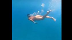 VIDEO/ Georgina in versione sirena: che spettacolo!