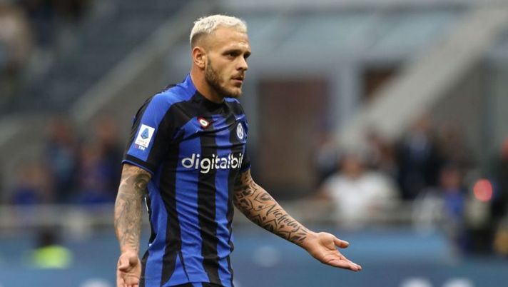 Inter, Dimarco costretto al cambio per un problema fisico: condizioni da valutare - immagine 1