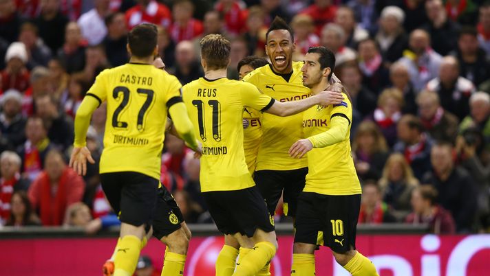 Borussia Dortmund, Terence Hill alla presentazione della seconda maglia: ecco perchè… Borussia Dortmund, Terence Hill alla presentazione della seconda maglia: ecco perchè…