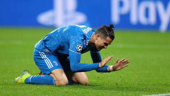 LYON, FRANCE - FEBRUARY 26: Cristiano Ronaldo of Juventus reacts during the UEFA Champions League round of 16 first leg match between Olympique Lyon and Juventus at Parc Olympique on February 26, 2020 in Lyon, France. (Photo by Catherine Ivill/Getty Images) 