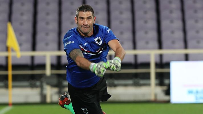 FLORENCE, ITALY - DECEMBER 13: Christian Puggioni of US Sampdoria in action during the Tim Cup match between ACF Fiorentina and UC Sampdoria at Stadio Artemio Franchi on December 13, 2017 in Florence, Italy.  (Photo by Gabriele Maltinti/Getty Images) 