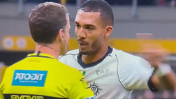 VIDEO Juan Jesus all’arbitro La Penna: “Acerbi mi ha detto negro e non mi sta bene”